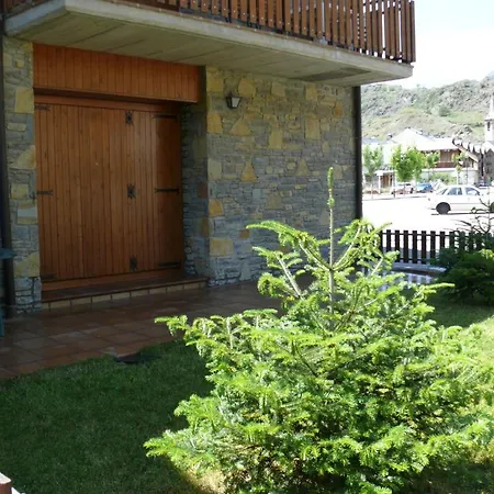 Wifi Baqueira&aigüestortes Con Jardín Privado Apartamento Esterri d'Àneu