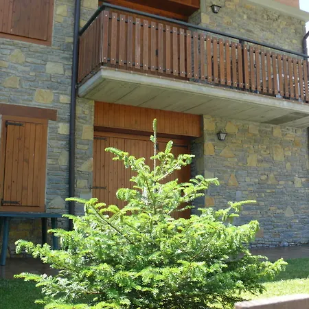Wifi Baqueira&aigüestortes Con Jardín Privado Apartamento *